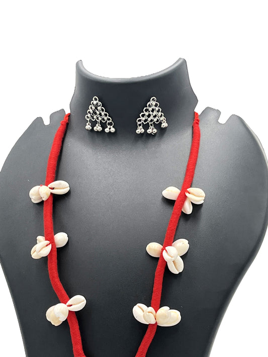 The Chakmak Rang Tarang – Red Shell & Silver Tribal Pendant Necklace Set
