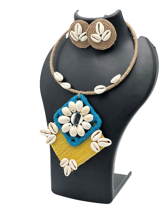 Ethnic Dual-Tone Hasli Necklace with Shell Pendant & Earrings – The Chakmak
