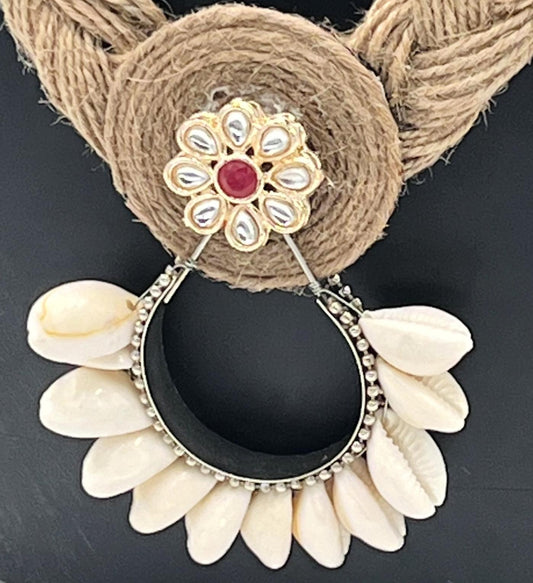 The Chakmak Kodi Regal – Handcrafted Braided Jute Necklace with Shell Drop Pendant & Kundan Accents
