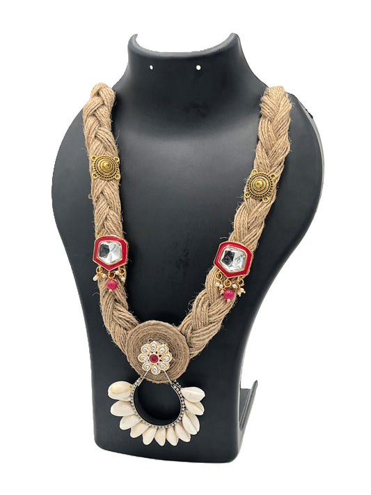 The Chakmak Kodi Regal – Handcrafted Braided Jute Necklace with Shell Drop Pendant & Kundan Accents