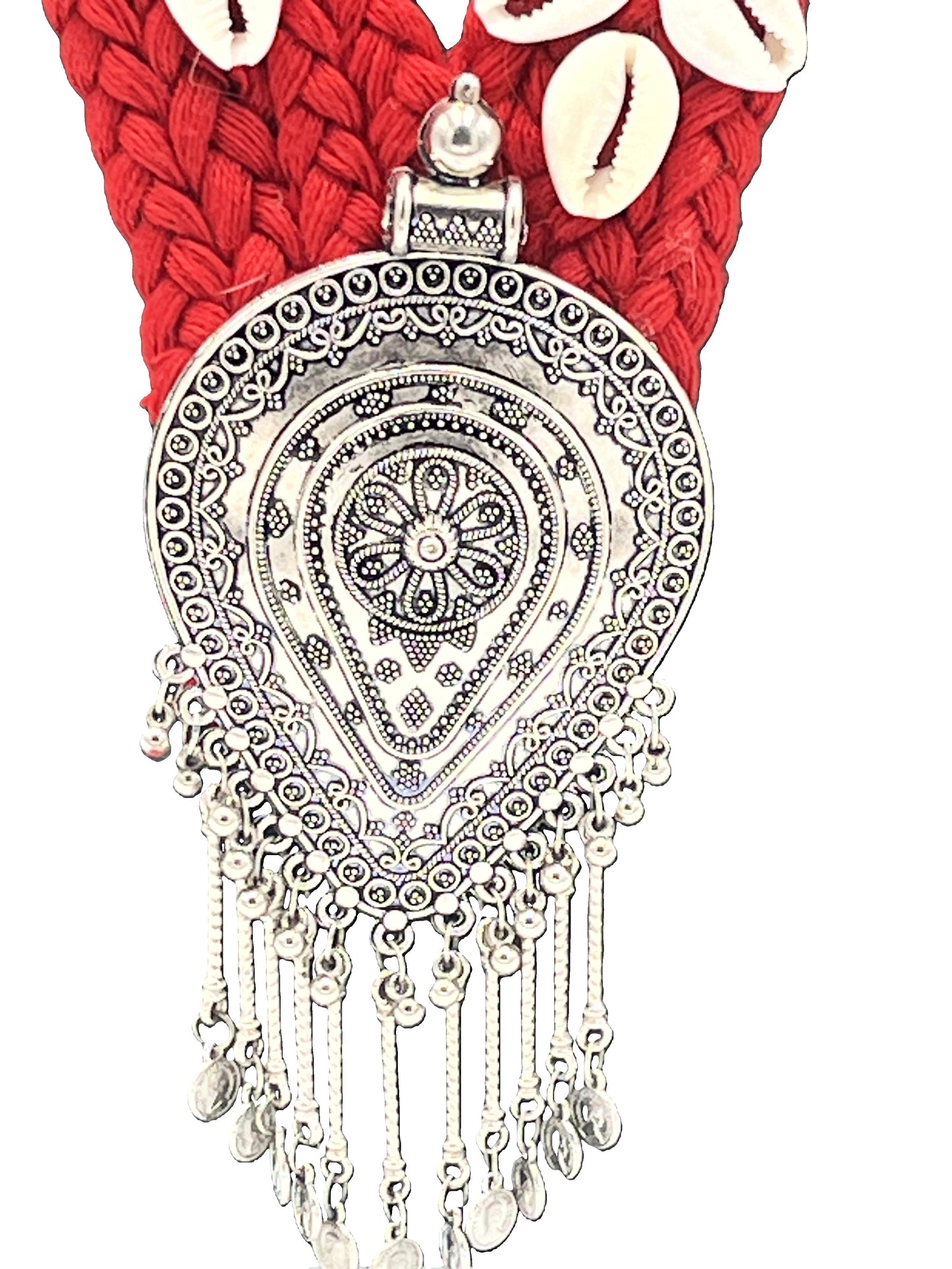 The Chakmak Rang Tarang – Red Thread Cowrie Shell & Dangling Pendant Necklace Set