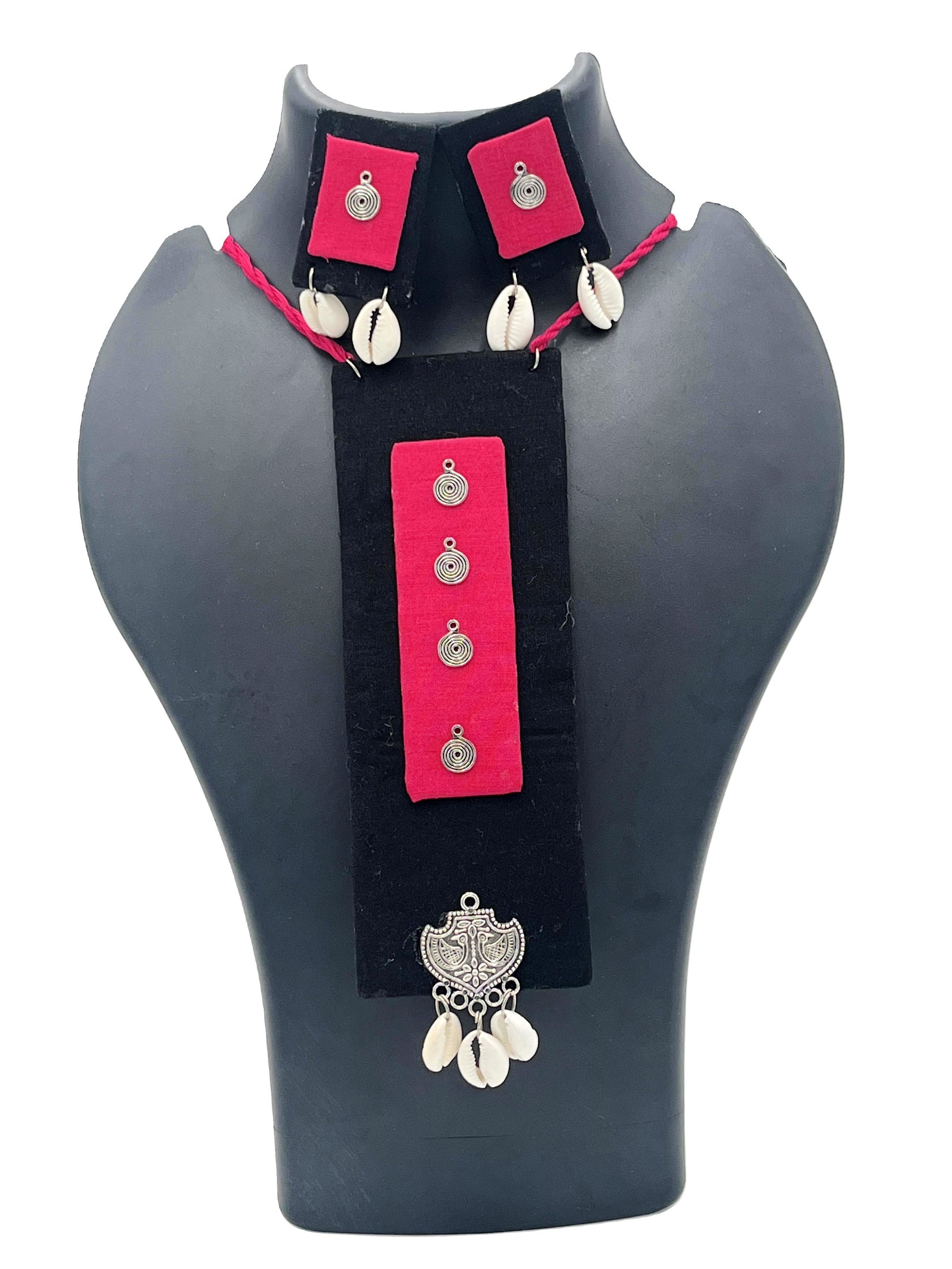 Handcrafted magenta & black velvet tribal necklace set – The Chakmak