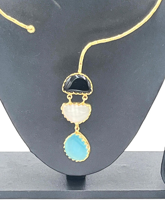 The Chakmak TrioGlow – Open Collar Necklace Set with Stones & Dangler Earrings